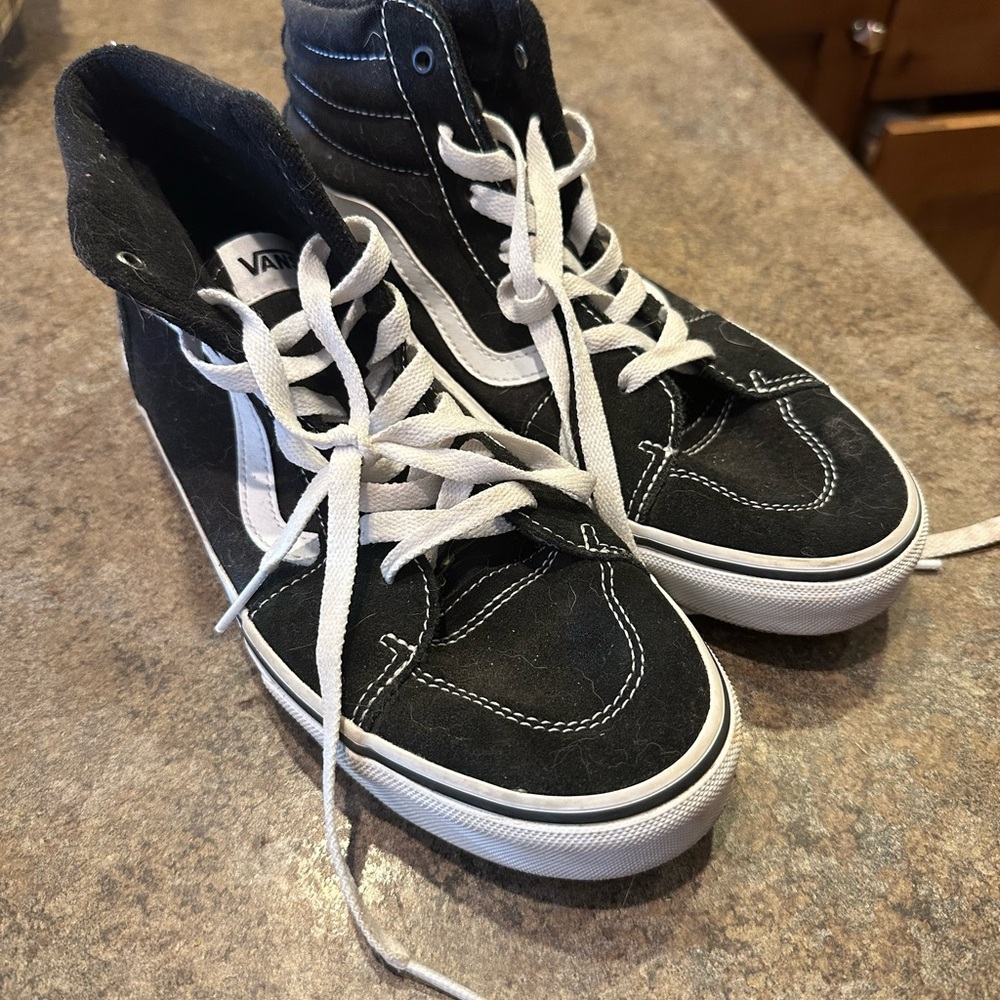 Vans Youth Black Sneakers